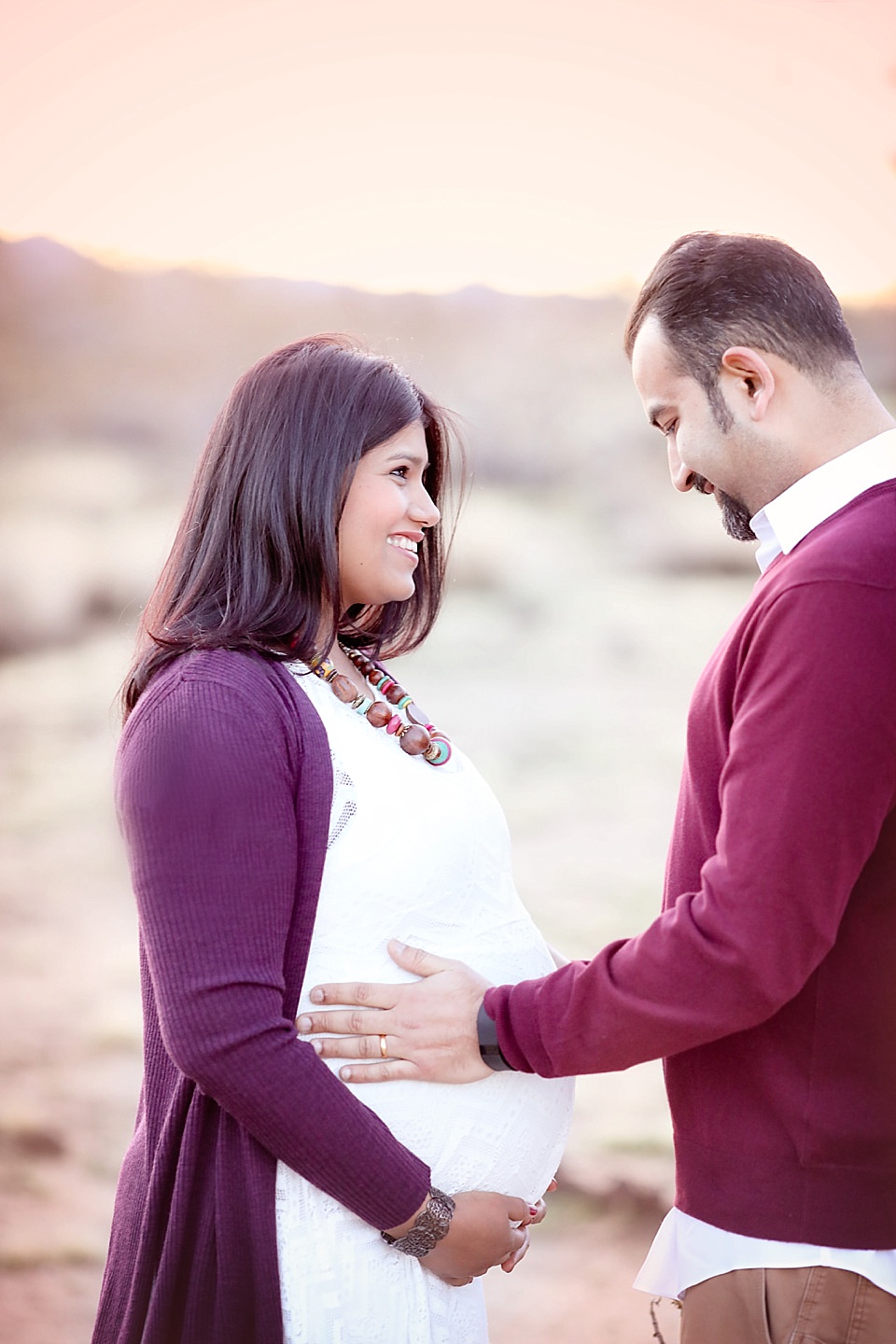 maternity session, 29 palms maternity photographer, 29 palms photographer, things to do in 29 palms, visit palm springs, palm springs babymoon 