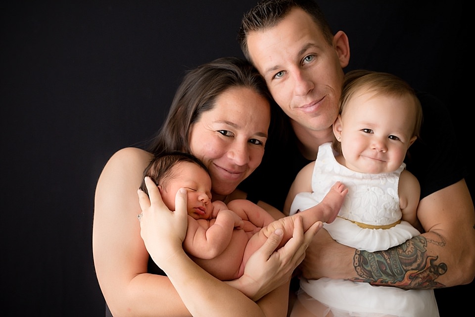 family posing during newborn sessions, joshua tree newborn photographer, best joshua tree newborn photographer, best 29 palms newborn photographer, best southern california newborn photographer