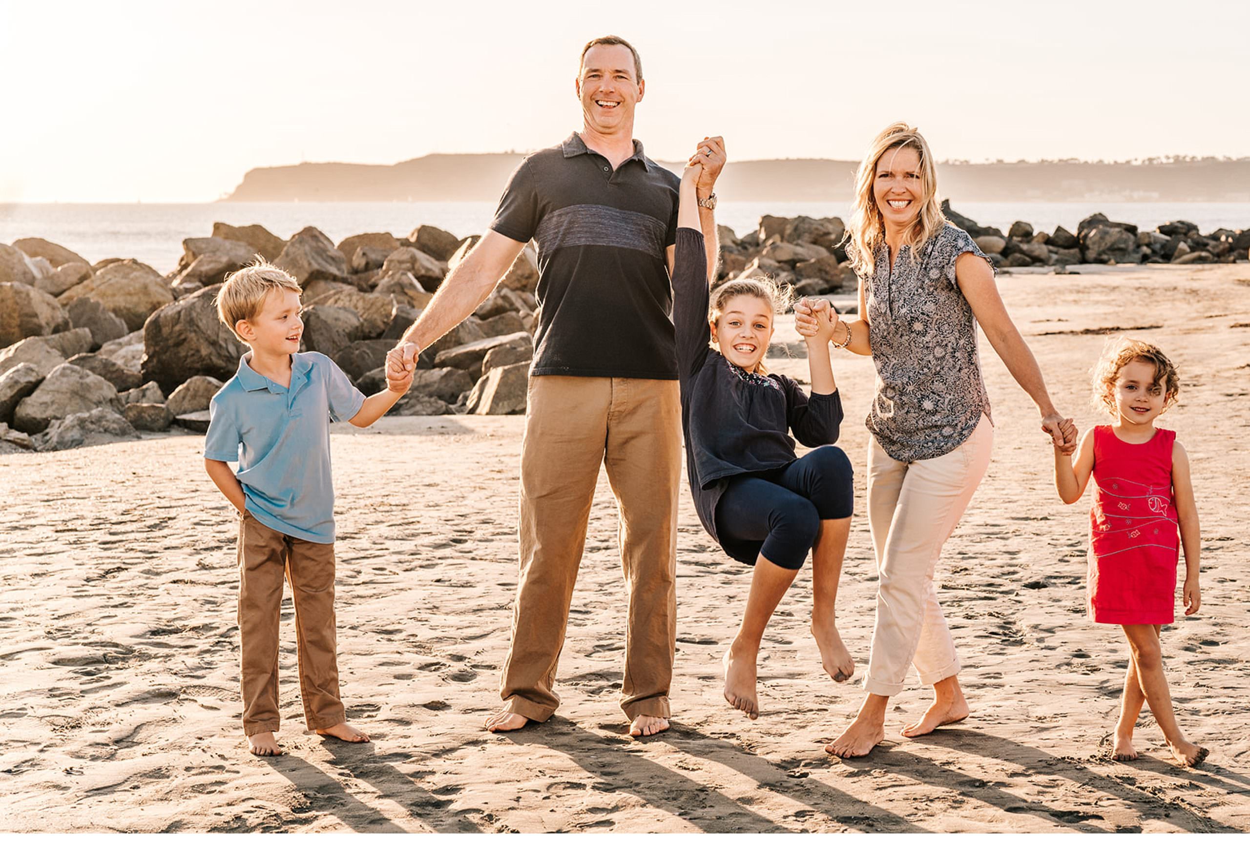 Fun family photos in Oceanside, fun family photos in NOrth County, fun family photos in Carlsbad