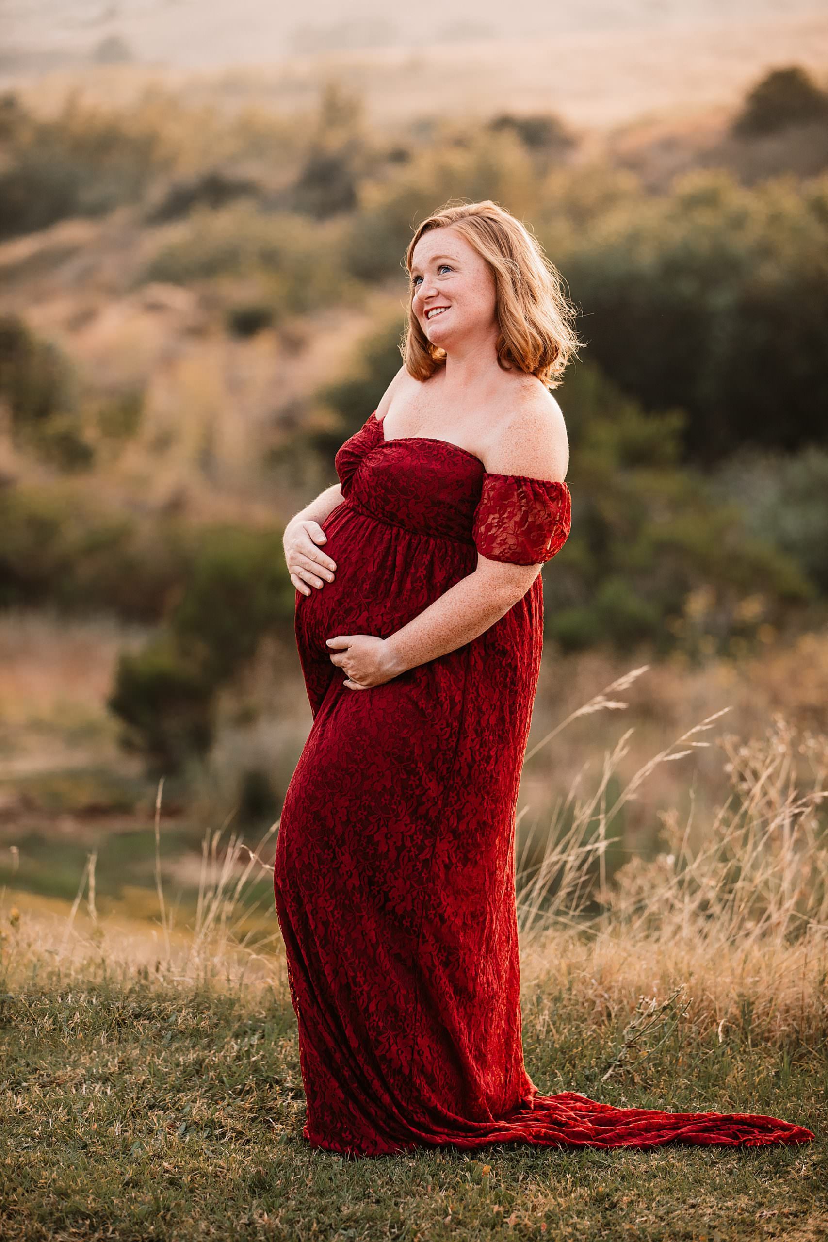 Maternity photography in Oceanside, maternity photography in North County San Diego, best maternity photography in North County San Diego
